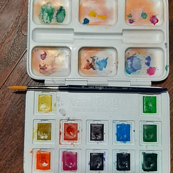 Van Gogh 12 Pan Watercolor Set - Picture 4 of 5